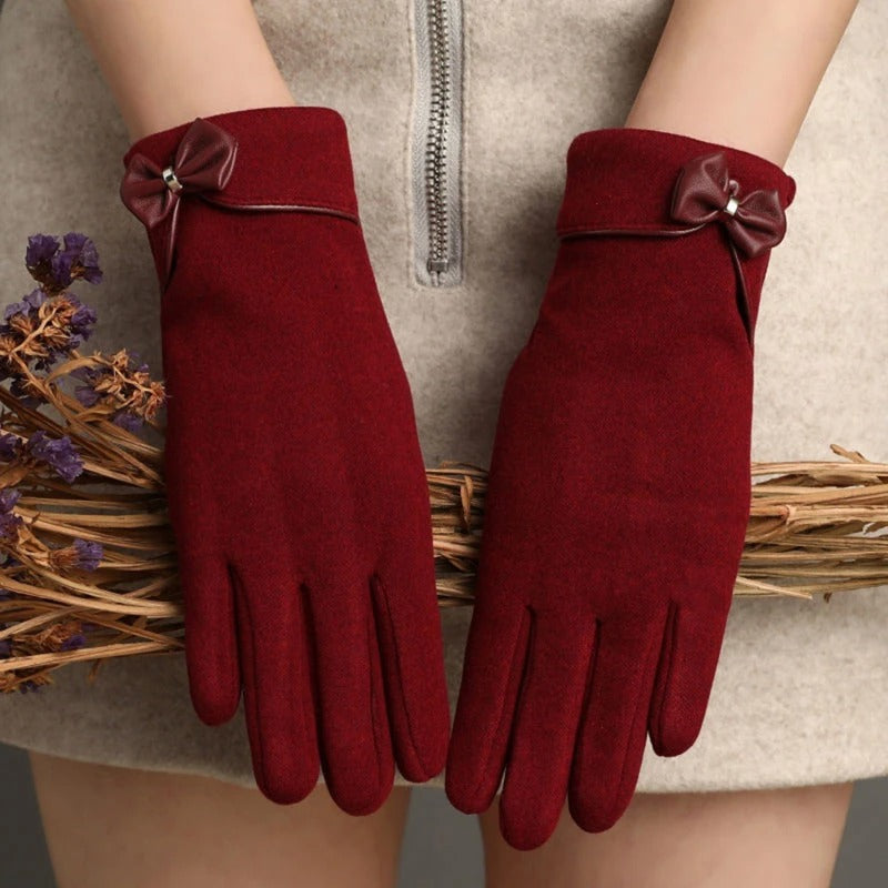 EleganceEmbrace Gloves